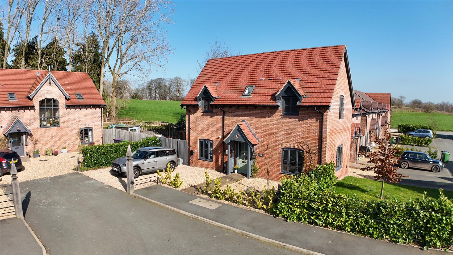 29 Park Crescent, Oswestry, SY11 4AR For Sale